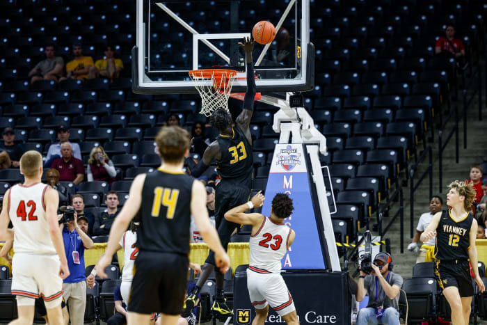 Jefferson City Vianney Missouri boys basketball March 13 2024 Nate Latsch 27023